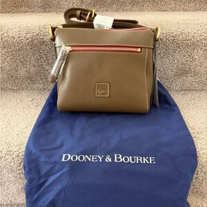 NWT Dooney & Bourke Allison Crossbody